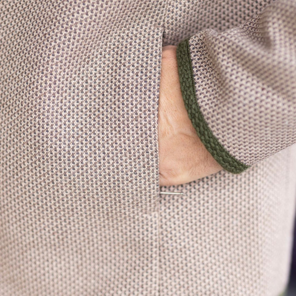 Bergfried mit Kapuze